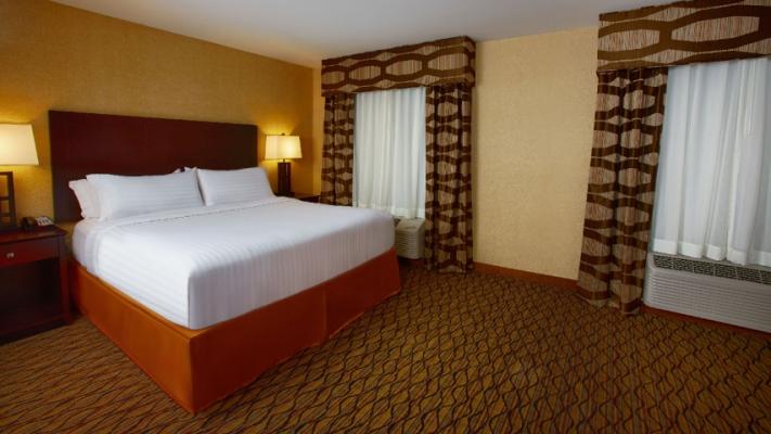 Holiday Inn Express Bordentown- Trenton